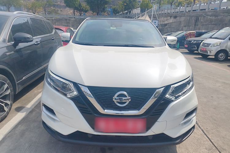 Used Nissan Qashqai 2021 2.0L CVT Luxury Edition Front