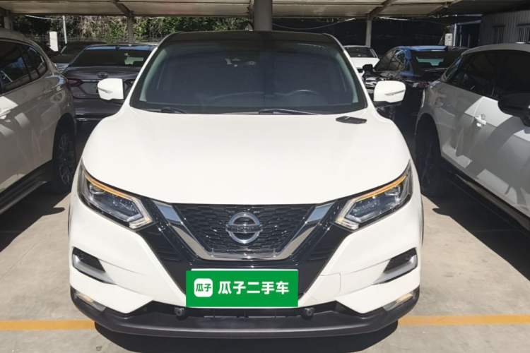Used Nissan Qashqai 2021 2.0L CVT Luxury Edition Front