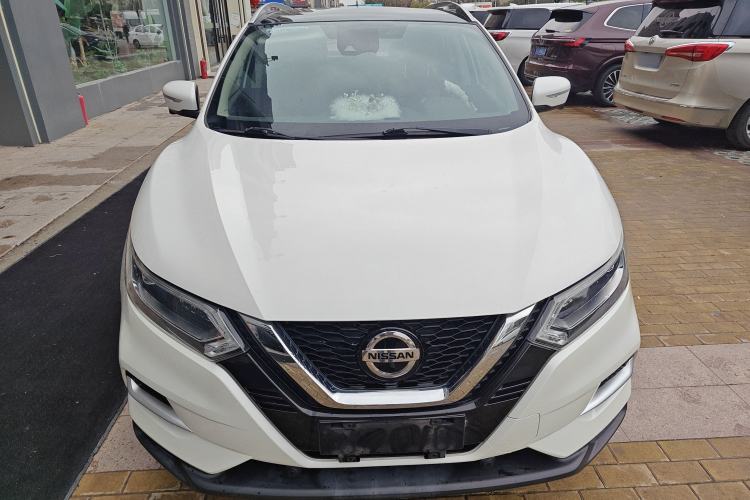 Used Nissan Qashqai 2021 2.0L CVT Luxury Navigation Edition Front