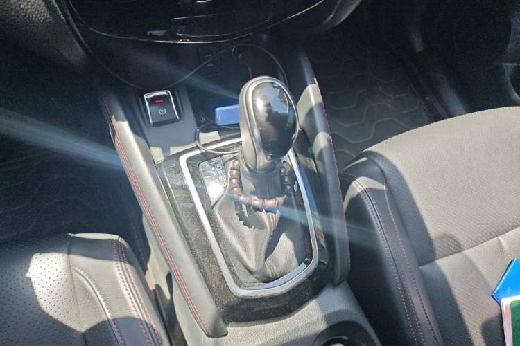 Used Nissan Qashqai 2021 2.0L CVT Luxury Edition Gear Lever