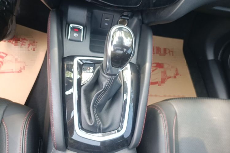 Used Nissan Qashqai 2021 2.0L CVT Luxury Edition Gear Lever