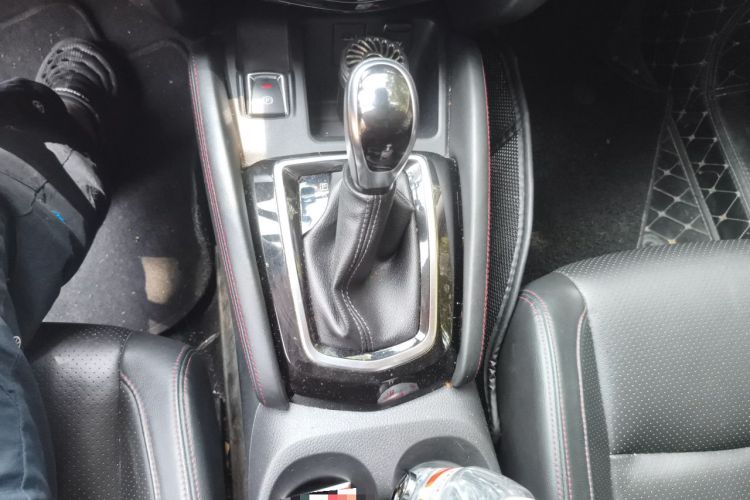 Used Nissan Qashqai 2021 2.0L CVT Luxury Edition Gear Lever