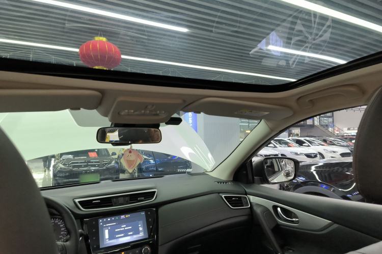 Used Nissan Qashqai 2021 2.0L CVT Luxury Edition Headliner