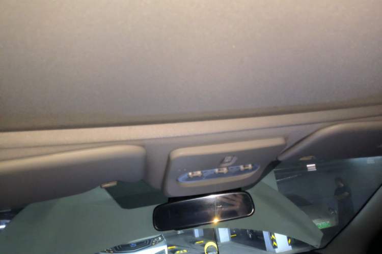 Used Nissan Qashqai 2021 2.0L CVT Luxury Edition Headliner