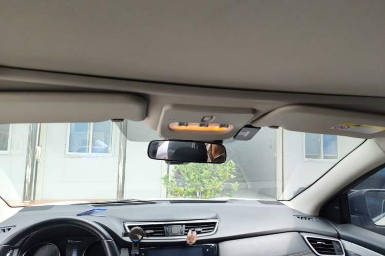 Used Nissan Qashqai 2021 2.0L CVT Luxury Edition Headliner