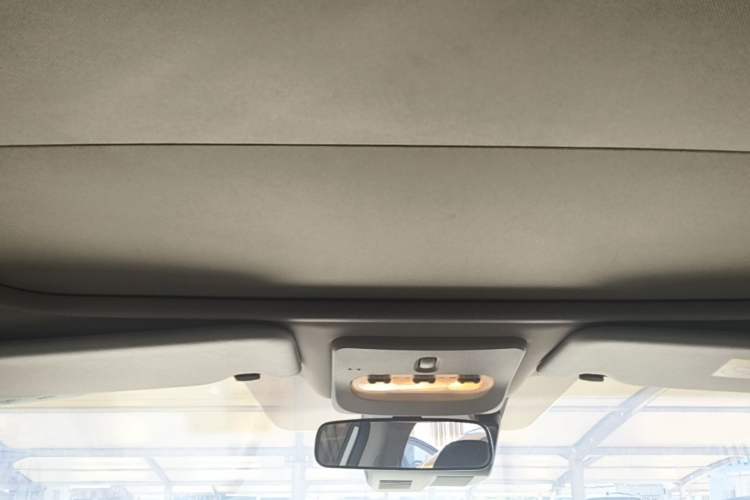 Used Nissan Qashqai 2021 2.0L CVT Luxury Edition Headliner
