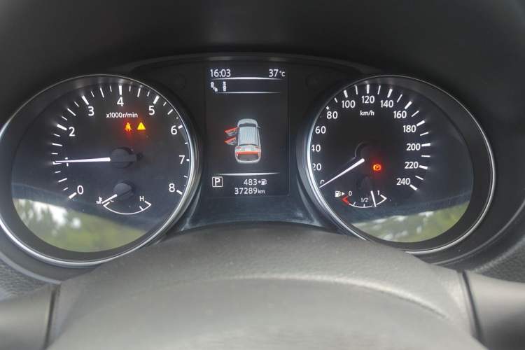 Used Nissan Qashqai 2021 2.0L CVT Luxury Edition Instrument Cluster