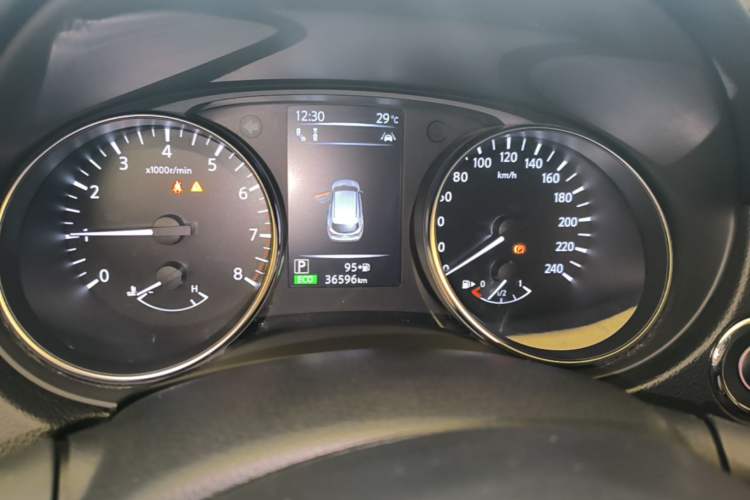 Used Nissan Qashqai 2021 2.0L CVT Luxury Edition Instrument Cluster