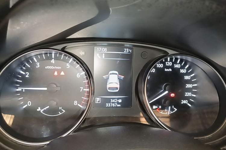 Used Nissan Qashqai 2021 2.0L CVT Luxury Edition Instrument Cluster