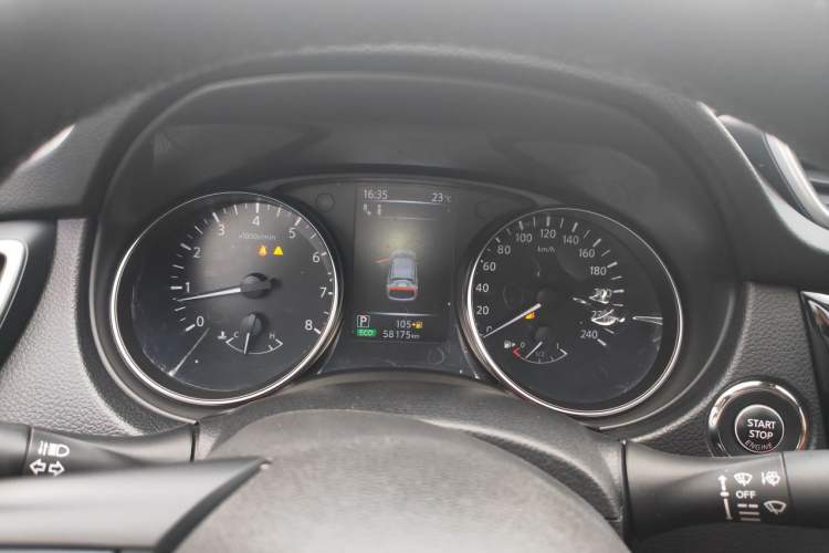 Used Nissan Qashqai 2021 2.0L CVT Luxury Edition Instrument Cluster