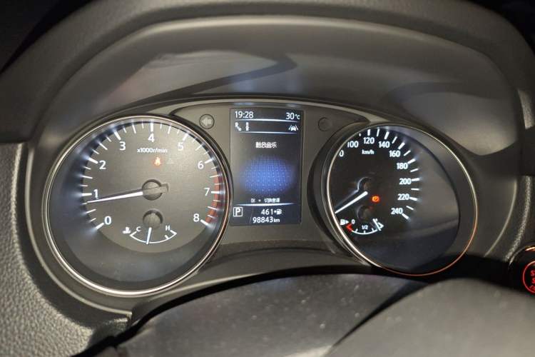 Used Nissan Qashqai 2021 2.0L CVT Luxury Edition Instrument Cluster