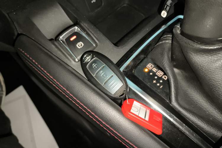 Used Nissan Qashqai 2021 2.0L CVT Luxury Edition Interior 1
