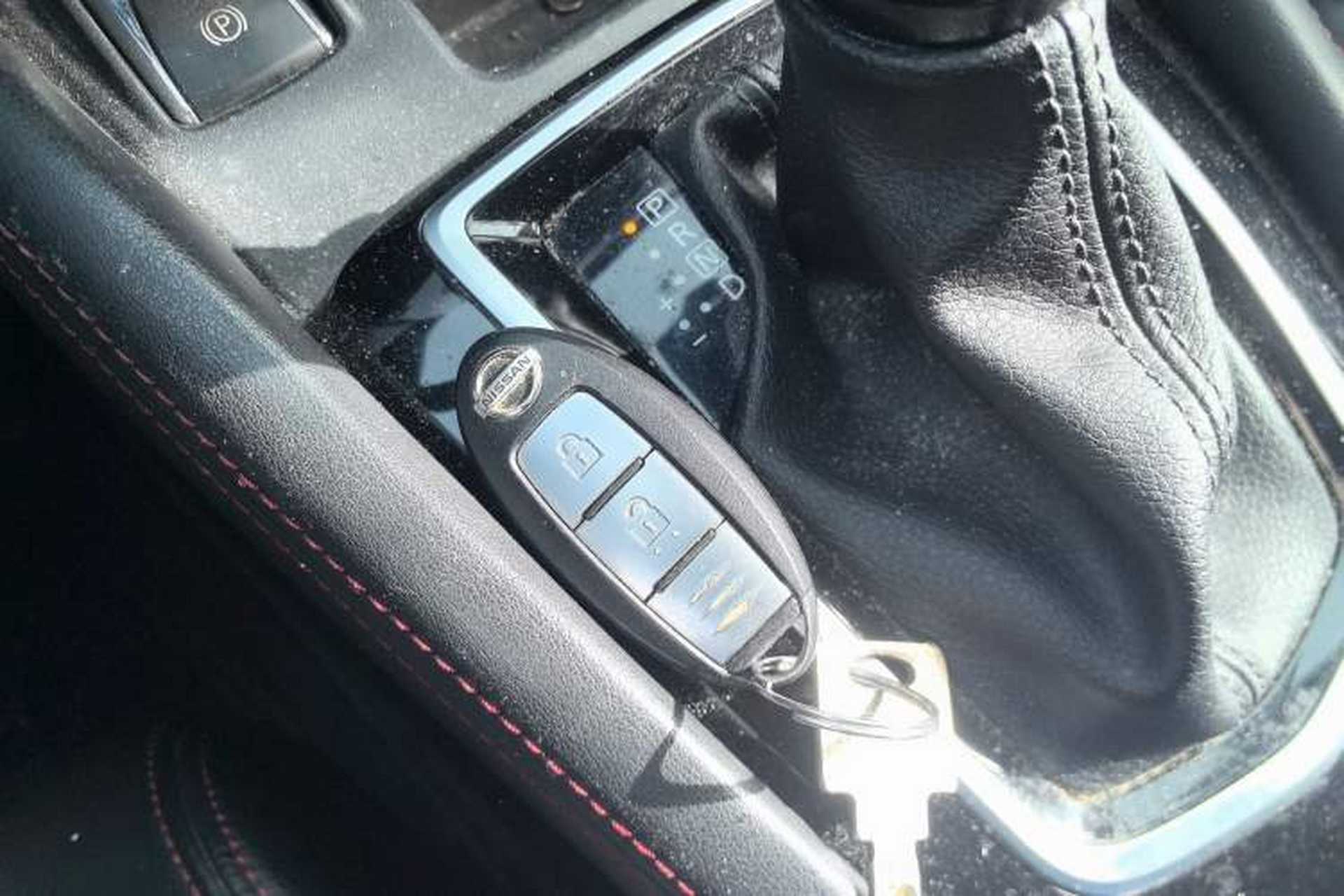 Used Nissan Qashqai 2021 2.0L CVT Luxury Edition Interior 1