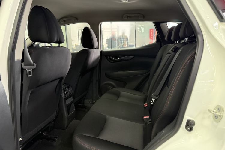 Used Nissan Qashqai 2021 2.0L CVT Smart Enjoyment Version Interior 2