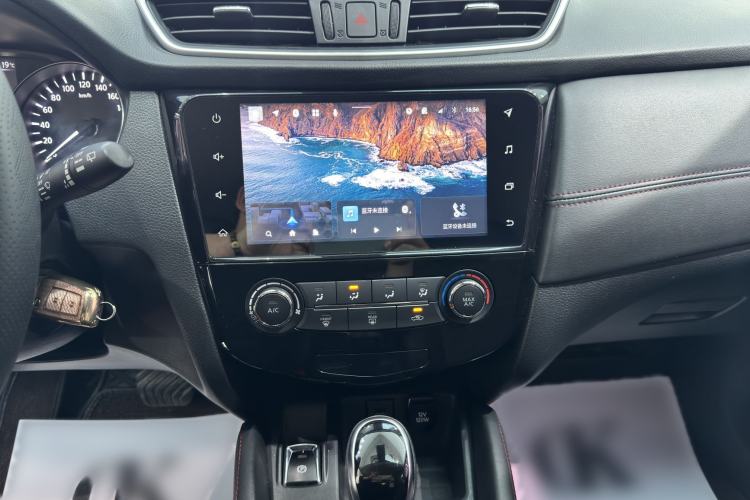 Used Nissan Qashqai 2021 2.0L CVT Smart Enjoyment Version Interior 2
