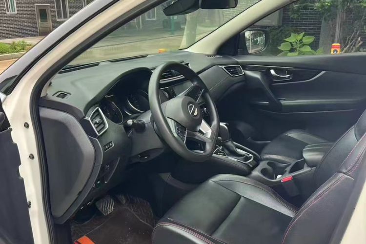 Used Nissan Qashqai 2021 2.0L CVT Smart Enjoyment Version Interior 3