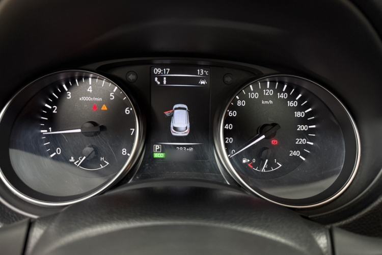 Used Nissan Qashqai 2021 2.0L CVT Luxury Edition Interior 4