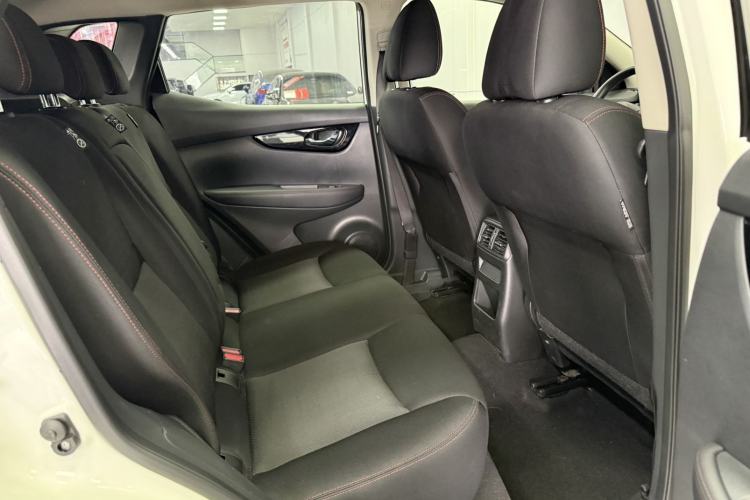 Used Nissan Qashqai 2021 2.0L CVT Smart Enjoyment Version Interior 4