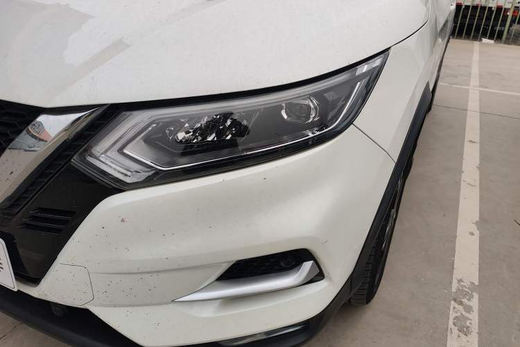 Used Nissan Qashqai 2021 2.0L CVT Luxury Edition Left Front Headlight