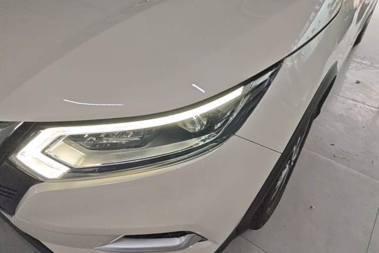 Used Nissan Qashqai 2021 2.0L CVT Luxury Edition Left Front Headlight