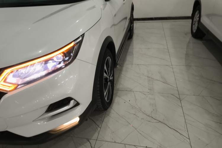 Used Nissan Qashqai 2021 2.0L CVT Luxury Edition Left Front Headlight