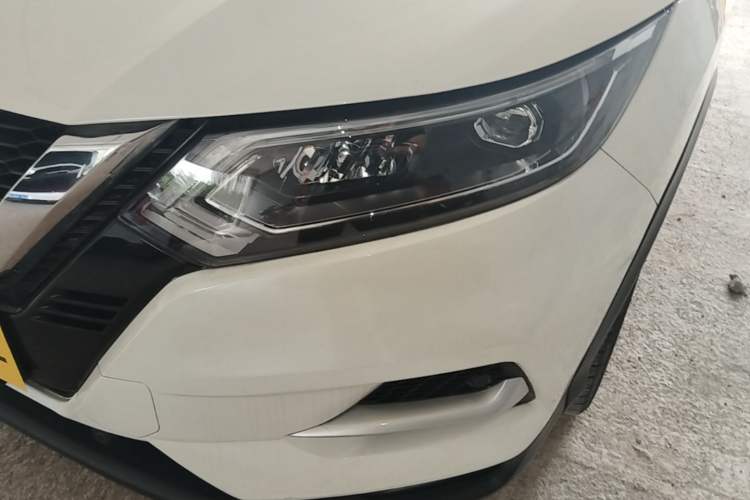 Used Nissan Qashqai 2021 2.0L CVT Luxury Edition Left Front Headlight