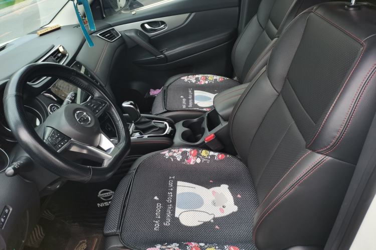 Used Nissan Qashqai 2021 2.0L CVT Luxury Edition Left Front Seat