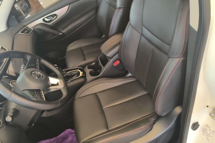 Used Nissan Qashqai 2021 2.0L CVT Luxury Edition Left Front Seat