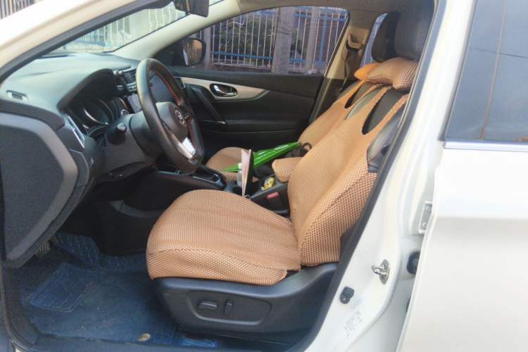 Used Nissan Qashqai 2021 2.0L CVT Luxury Edition Left Front Seat