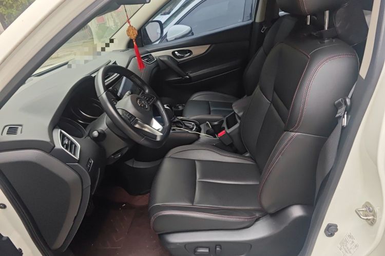 Used Nissan Qashqai 2021 2.0L CVT Luxury Edition Left Front Seat