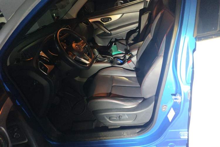 Used Nissan Qashqai 2021 2.0L CVT Luxury Edition Left Front Seat