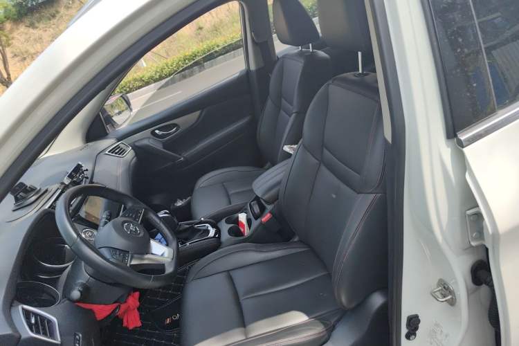 Used Nissan Qashqai 2021 2.0L CVT Luxury Edition Left Front Seat