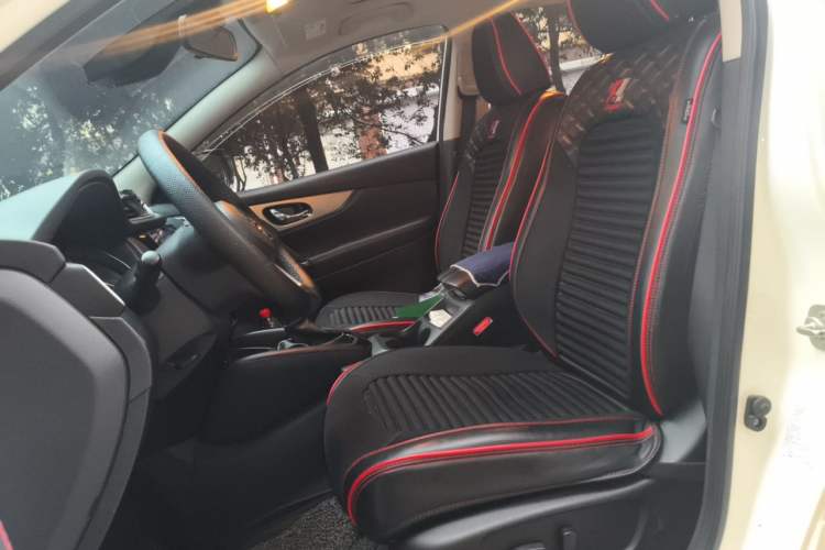 Used Nissan Qashqai 2021 2.0L CVT Luxury Edition Left Front Seat