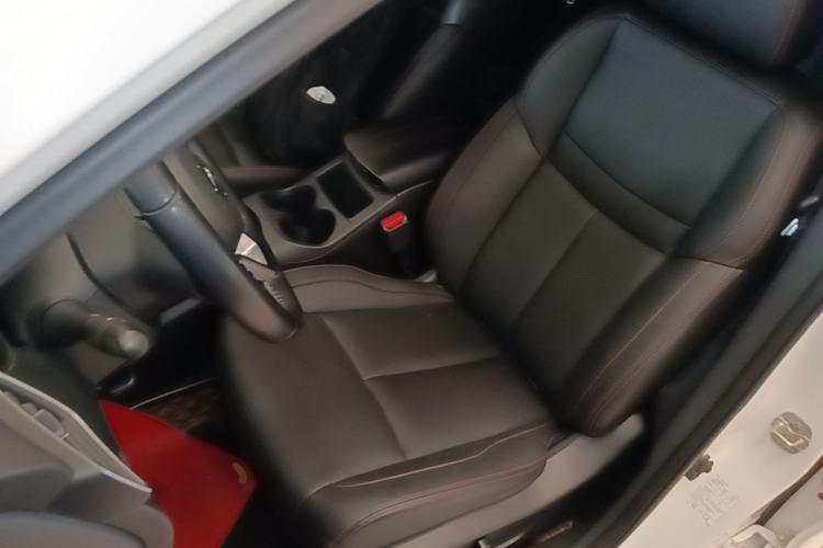 Used Nissan Qashqai 2021 2.0L CVT Luxury Edition Left Front Seat