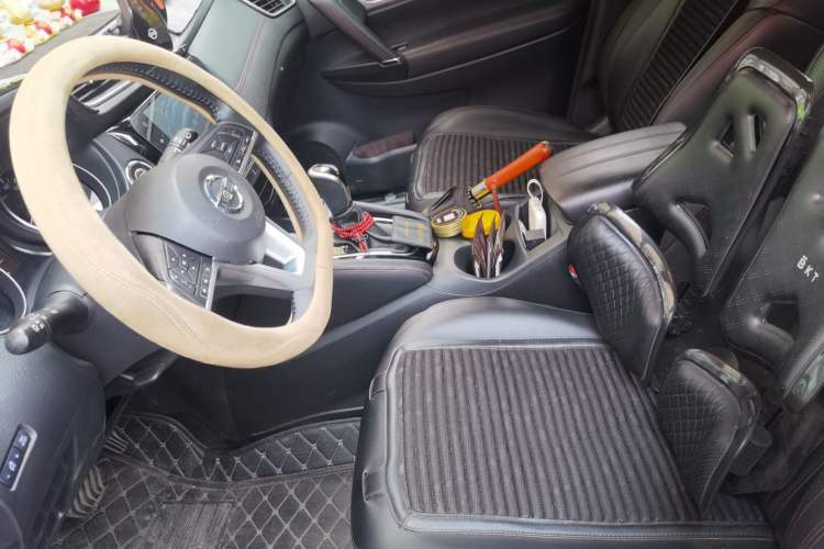 Used Nissan Qashqai 2021 2.0L CVT Luxury Edition Left Front Seat