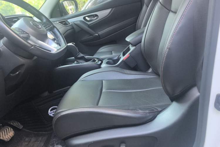 Used Nissan Qashqai 2021 2.0L CVT Luxury Edition Left Front Seat