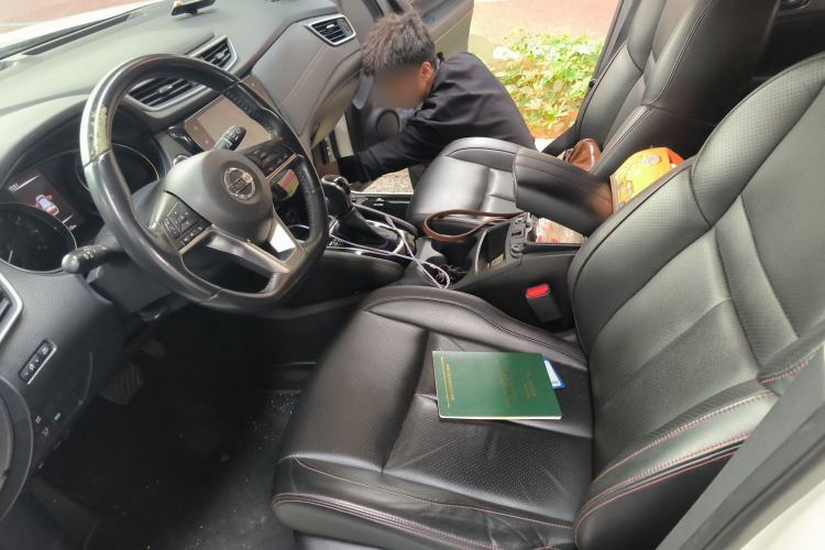 Used Nissan Qashqai 2021 2.0L CVT Luxury Edition Left Front Seat