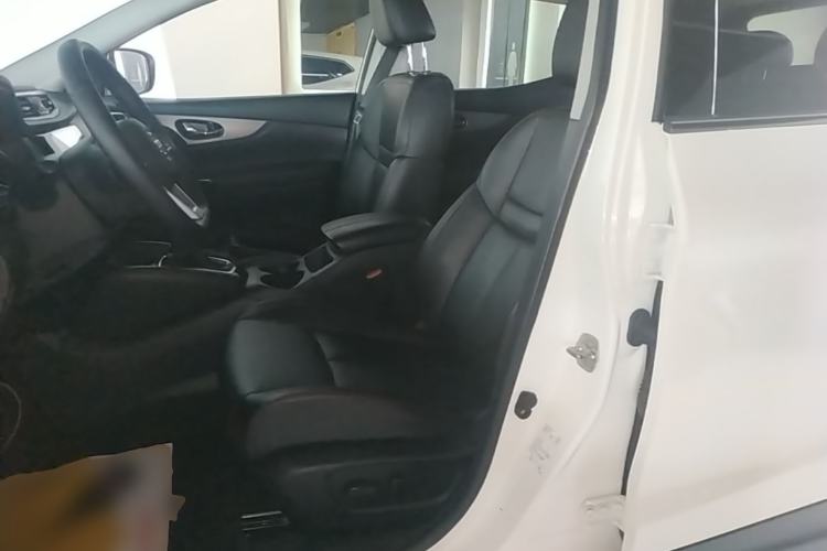 Used Nissan Qashqai 2021 2.0L CVT Luxury Edition Left Front Seat