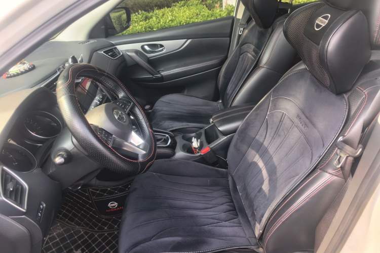 Used Nissan Qashqai 2021 2.0L CVT Luxury Edition Left Front Seat