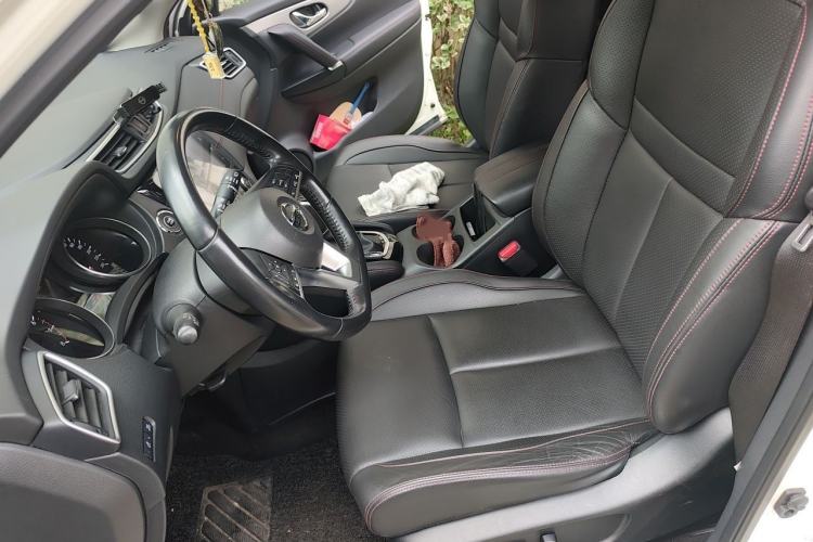 Used Nissan Qashqai 2021 2.0L CVT Luxury Edition Left Front Seat