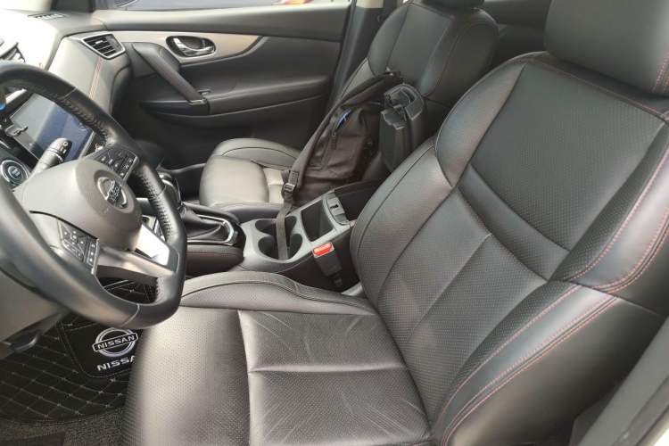 Used Nissan Qashqai 2021 2.0L CVT Luxury Edition Left Front Seat