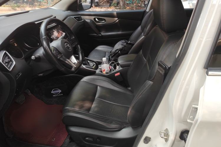 Used Nissan Qashqai 2021 2.0L CVT Luxury Edition Left Front Seat