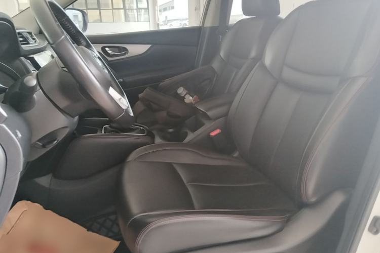 Used Nissan Qashqai 2021 2.0L CVT Luxury Edition Left Front Seat