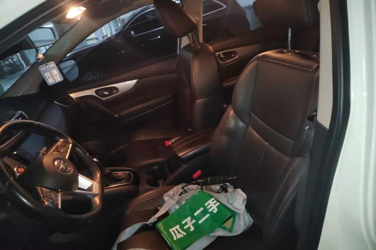 Used Nissan Qashqai 2021 2.0L CVT Luxury Edition Left Front Seat