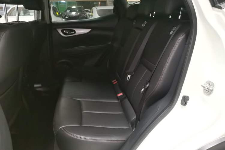 Used Nissan Qashqai 2021 2.0L CVT Luxury Edition Left Rear Seat
