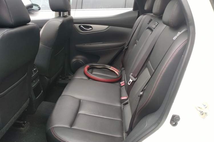 Used Nissan Qashqai 2021 2.0L CVT Luxury Edition Left Rear Seat