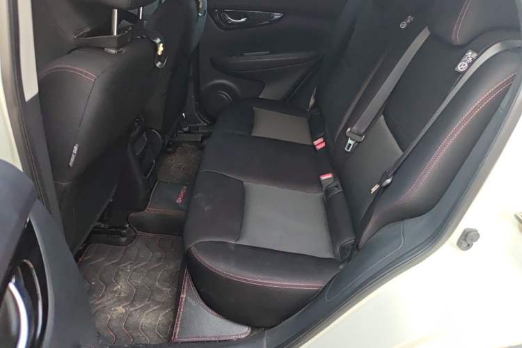 Used Nissan Qashqai 2021 2.0L CVT Smart Enjoyment Version Left Rear Seat