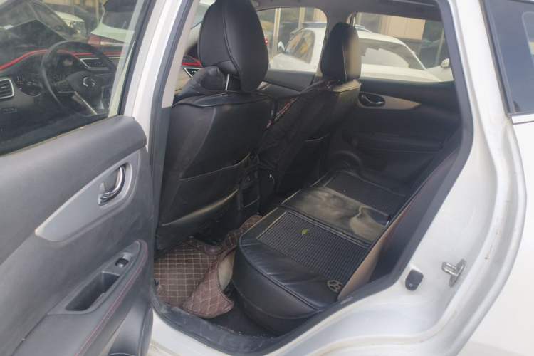 Used Nissan Qashqai 2021 2.0L CVT Luxury Edition Left Rear Seat