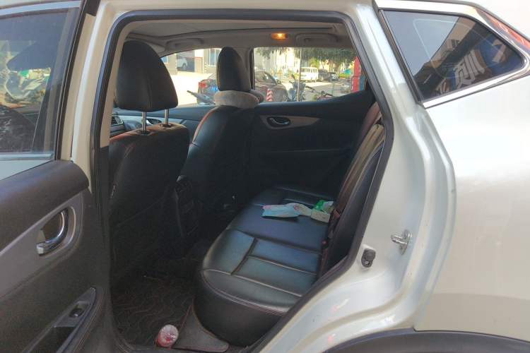 Used Nissan Qashqai 2021 2.0L CVT Luxury Edition Left Rear Seat