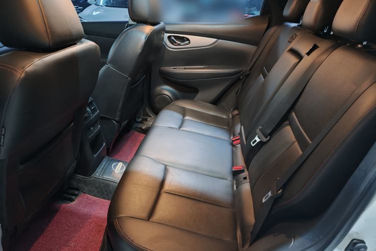 Used Nissan Qashqai 2021 2.0L CVT Luxury Edition Left Rear Seat